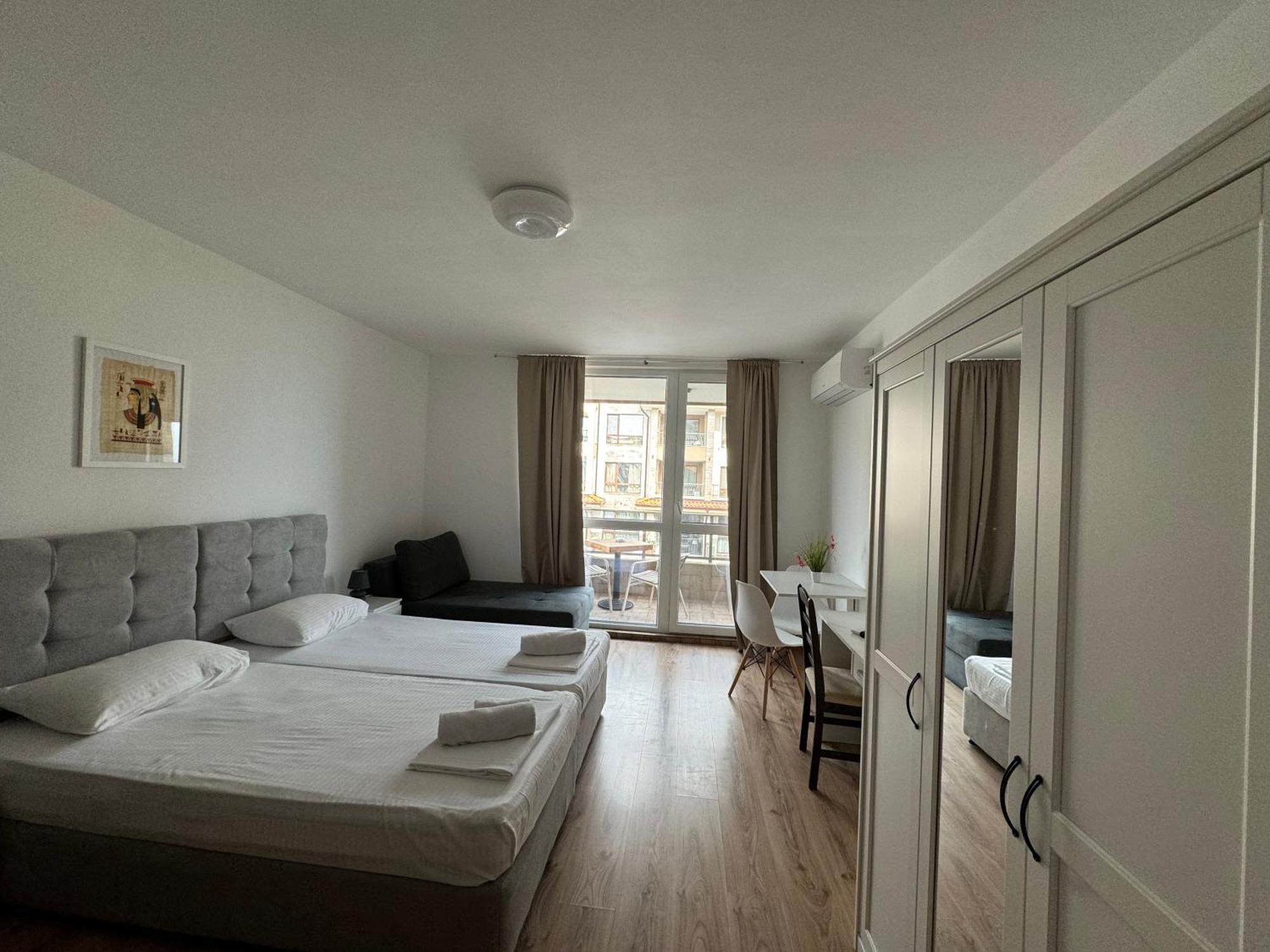 Апартаменти За Гости "Екатерина" Guest Apartments "Ekaterina" Burgas by Eksteriør bilde