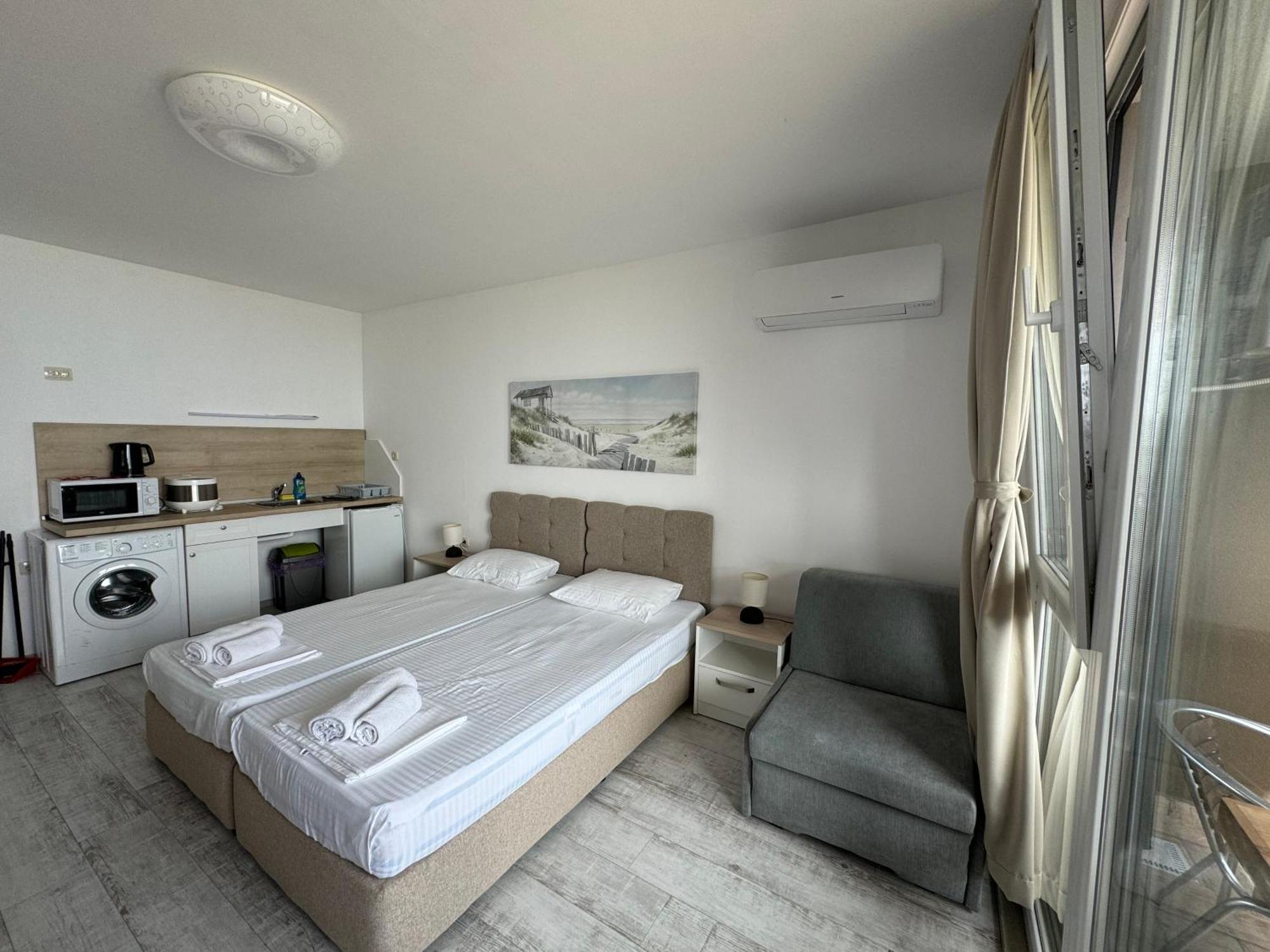 Апартаменти За Гости "Екатерина" Guest Apartments "Ekaterina" Burgas by Eksteriør bilde